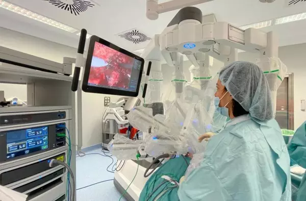 El Hospital Puerta de Hierro incorpora la cirugía robótica en varios de sus servicios