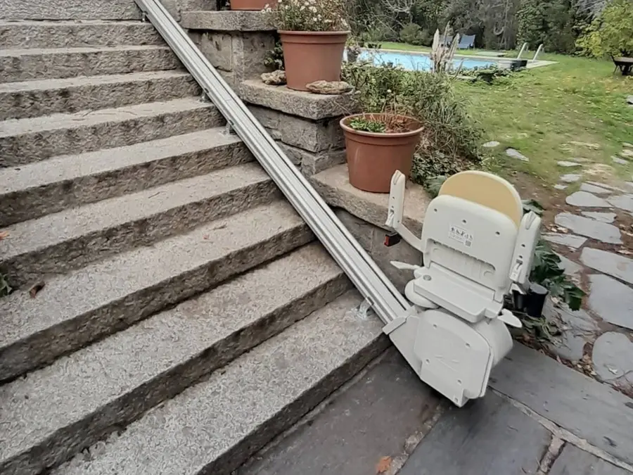 2350