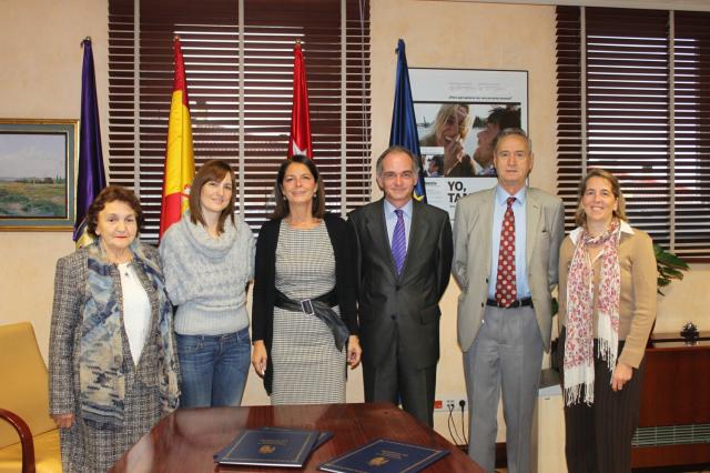 Jóvenes voluntarios de Pozuelo colaborarán con los mayores de la Residencia Alarcón