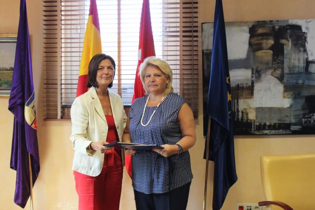 El Ayuntamiento renueva su colaboración con la Asociación Víctimas del Terrorismo