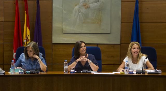 El Ayuntamiento instalará infraestructuras de puntos de recarga para vehículos eléctricos en vías públicas de Pozuelo