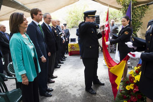 La alcaldesa de Pozuelo ensalza el compromiso de la Policía Nacional con la sociedad española