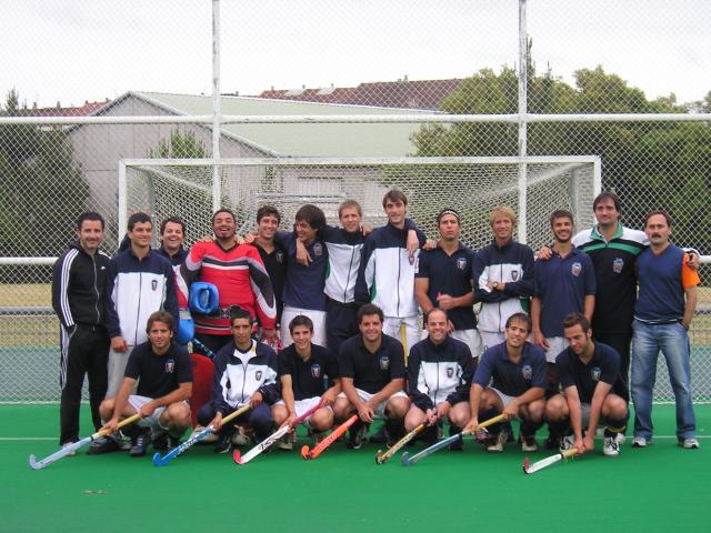 
                                                    El Club Hockey Pozuelo ha cumplido con el objetivo de ascender a la División de Honor Masculina.