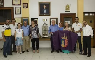 La alcaldesa visita la sede de la Congregación de Nuestra Señora de la Consolación