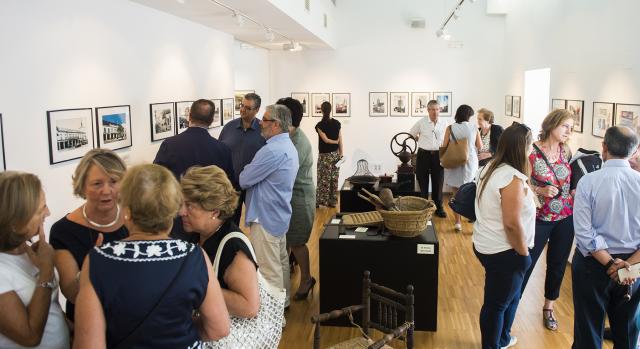 Una exposición nos muestra un recorrido en imágenes por la historia de Pozuelo