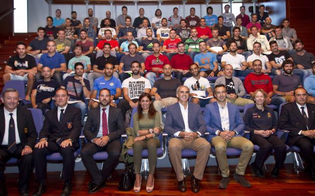 61 aspirantes a bomberos comienzan el curso de capacitación en Pozuelo