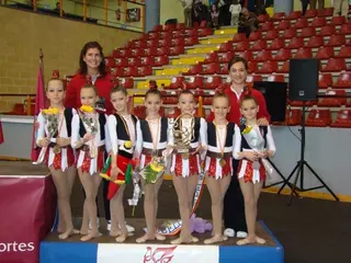 El Club de Gimnasia Rítmica queda tercero, entre los 32 equipos participantes, en el Campeonato Nacional de Base