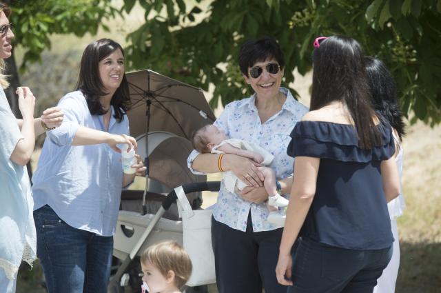 Desde hoy ya pueden solicitarse de nuevo las ayudas municipales a familias por nacimiento o adopción