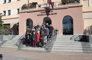 El Ayuntamiento de Pozuelo de Alarcón guardó un minuto de silencio en memoria de José Martín-Crespo