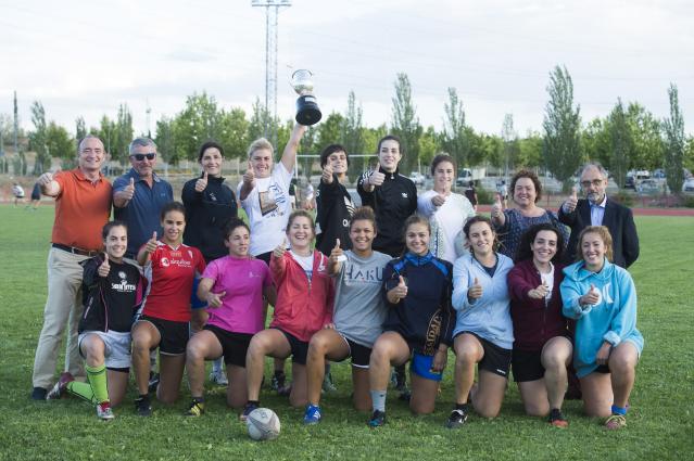 
                                                    El equipo femenino del Club Olímpico de Pozuelo se proclama subcampeón de la Copa de la Reina de Rugby-7