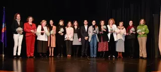 El Ayuntamiento rinde homenaje a todos los profesores de Pozuelo y a los que se jubilan este curso