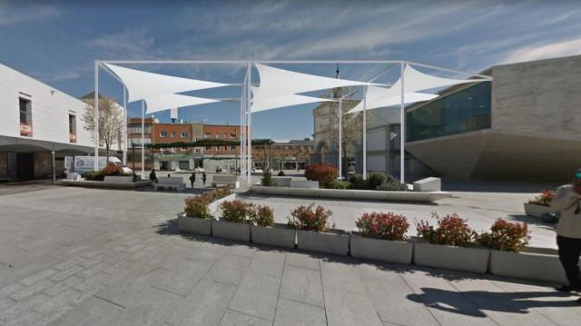 Adjudicada la redacción del proyecto y ejecución de obras de la cubierta textil en la Plaza del Padre Vallet