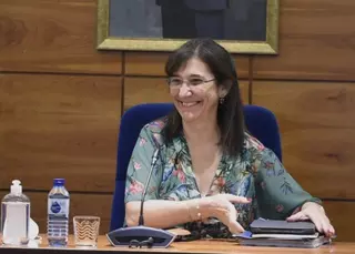 La alcaldesa presenta un escrito para que la justicia actúe de oficio ante la ausencia de denuncia por parte del propietario de la vivienda ocupada