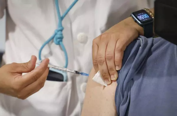 El Hospital Isabel Zendal y el WiZink Center habilitan desde mañana la vacunación sin cita previa contra el Covid19 