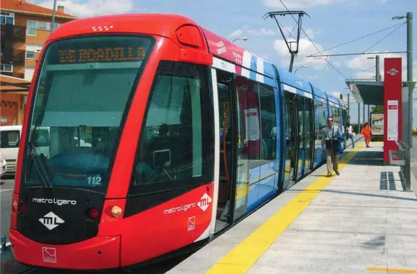 Metro Ligero Oeste adapta sus frecuencias al horario de verano