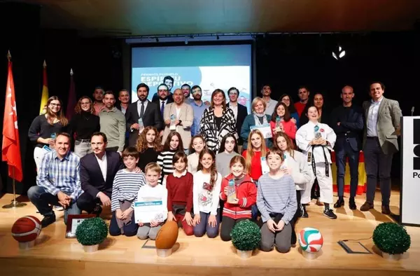 El Ayuntamiento entrega los premios “Pozuelo Espíritu Deportivo 2022” con los que reconoce los méritos de los deportistas locales