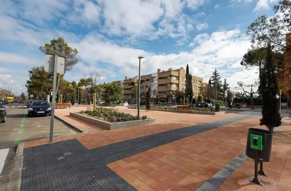 Las obras de mejora de la mediana de la Avenida de Europa avanzan a buen ritmo