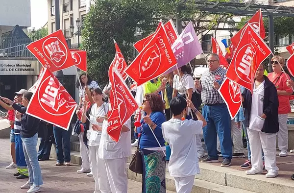 El PSOE de Pozuelo denuncia que persisten los retrasos en el pago de las nóminas del personal de limpieza municipal