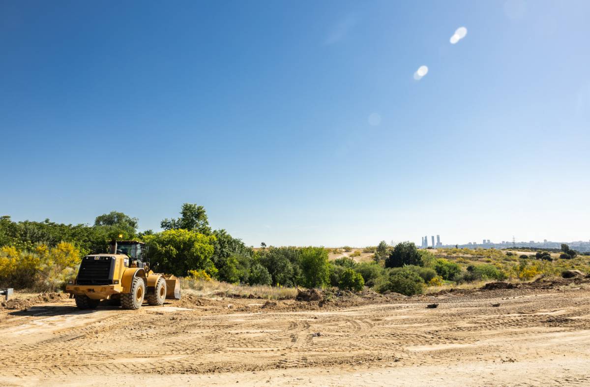 El recinto ferial se prepara para acoger las fiestas patronales de septiembre en Pozuelo