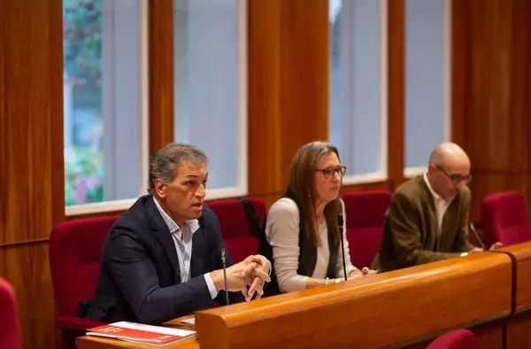 PSOE Pozuelo propone impulsar la movilidad eléctrica para mejorar la salud pública y luchar contra el cambio climático