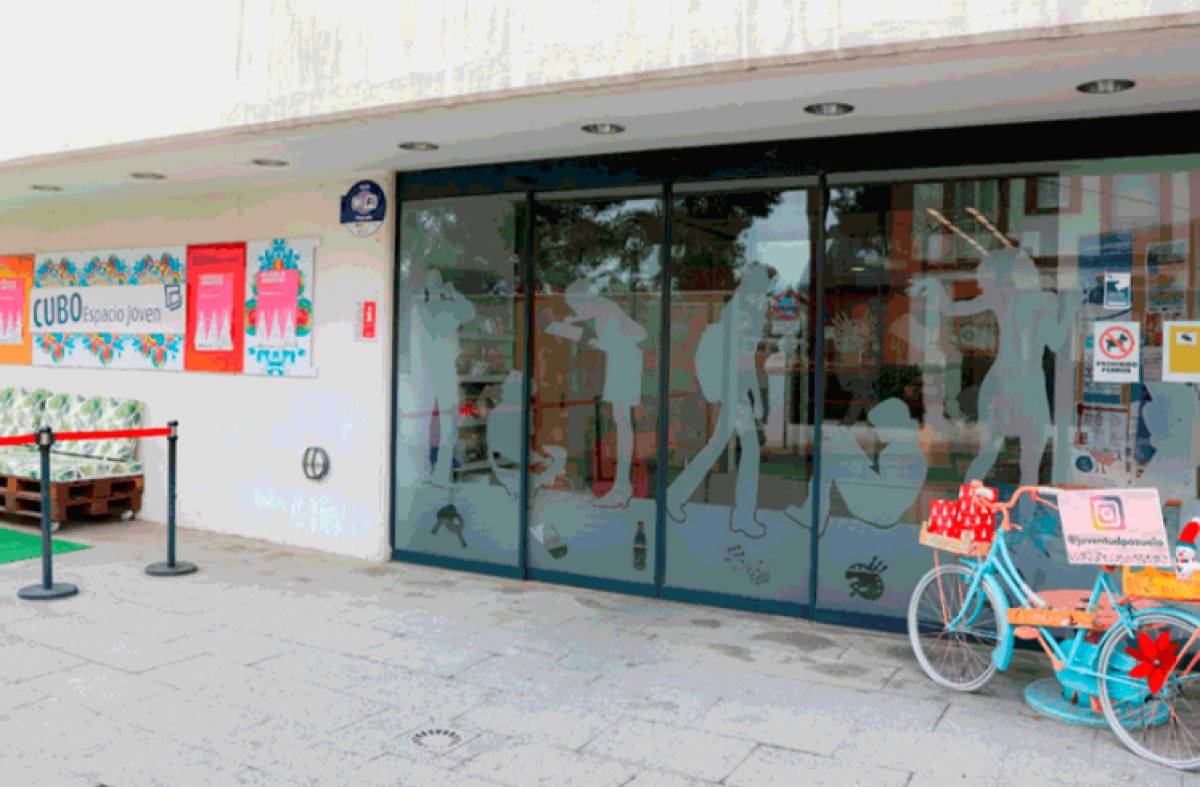 Pozuelo previene a los jóvenes sobre el consumo de alcohol con un programa de actividades en el CUBO Espacio Joven