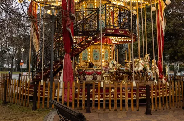 El Parque Prados de Torrejón continua ofreciendo atracciones y diversión para los peques hasta final de mes