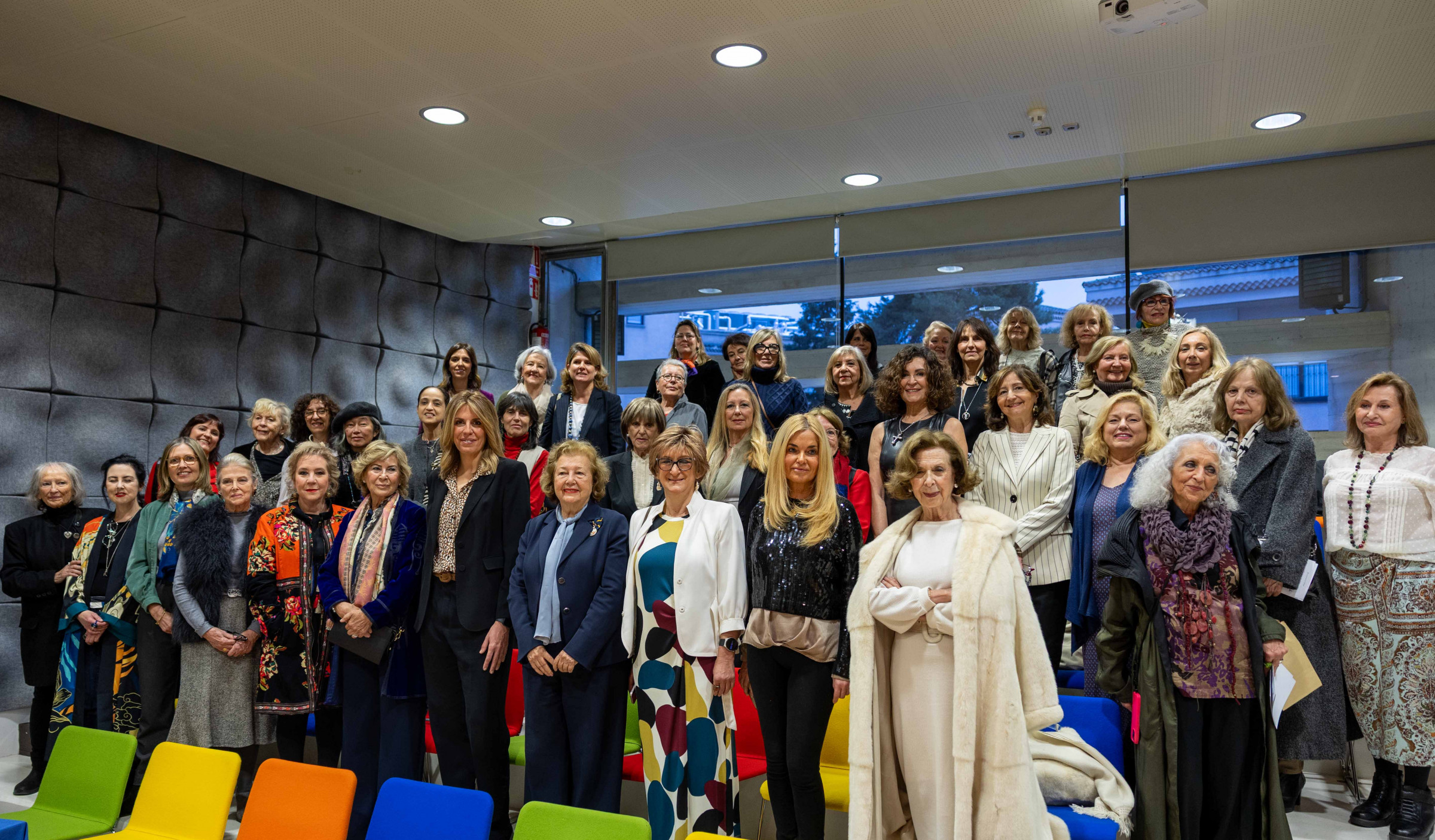 La exposición 'Mujeres Artistas de Pozuelo' da inicio a la programación del Día de la Mujer