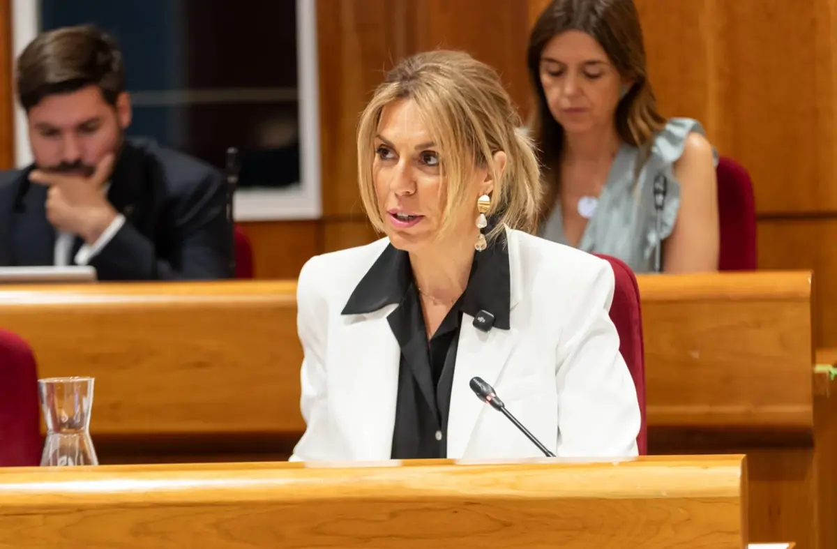 La alcaldesa califica de "temeraria" la decisión de trasladar 400 menores inmigrantes al CREADE de Pozuelo 