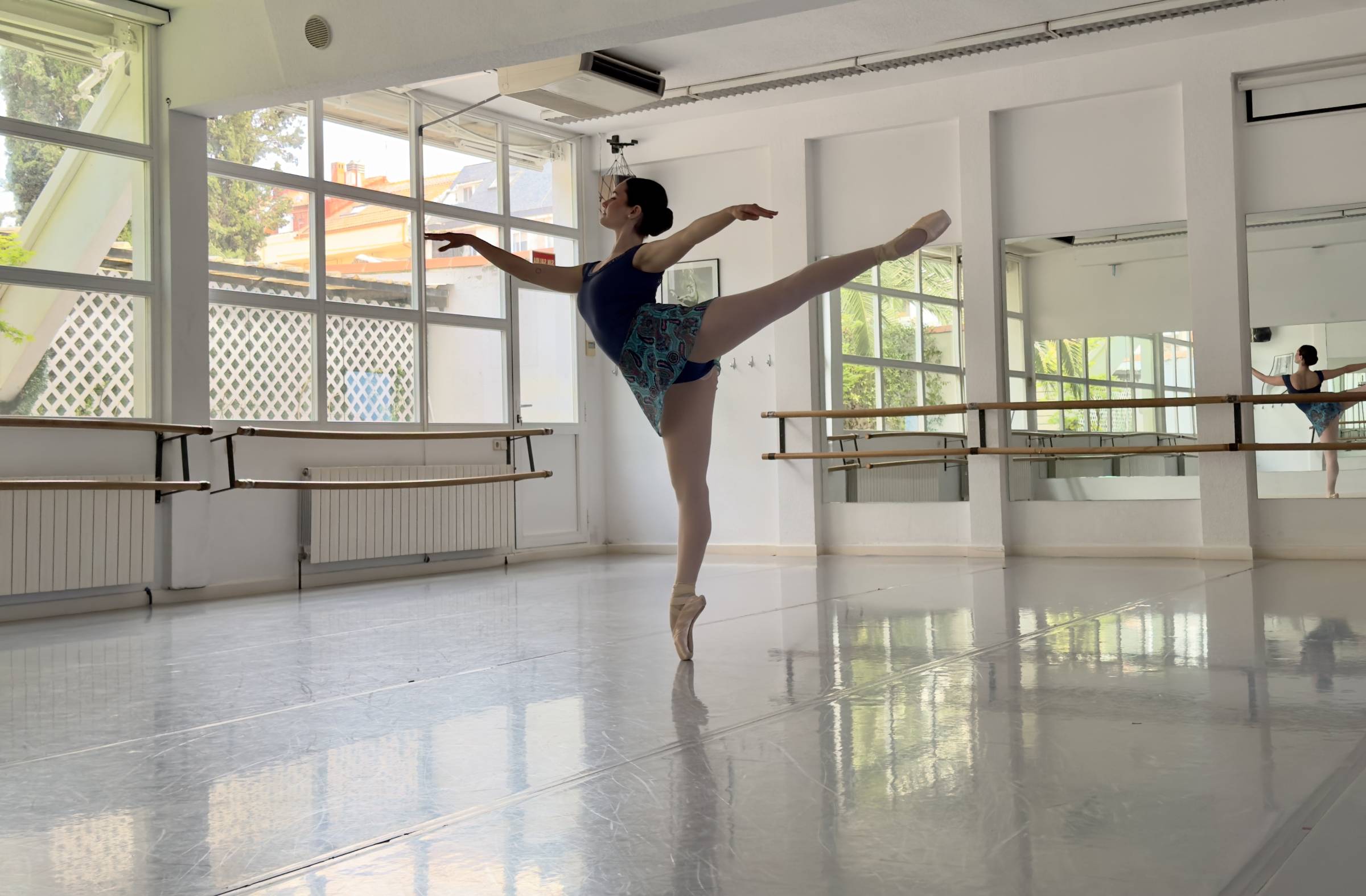 La Escuela de Ballet Miriam Sicilia se renueva ampliando su sala principal 