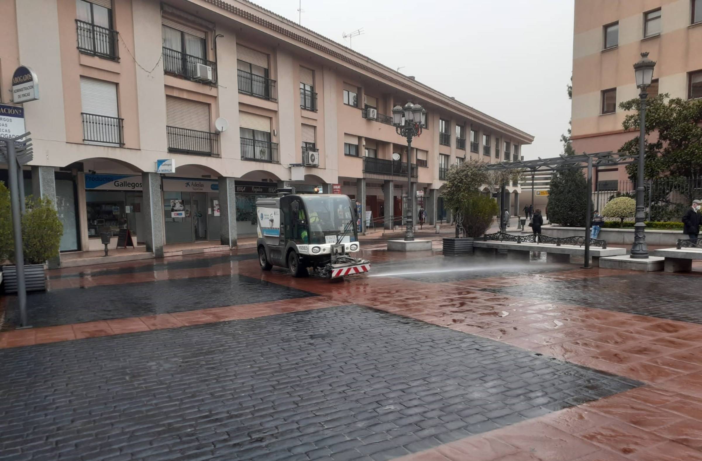 Pozuelo despliega un plan especial de limpieza de calles y zonas durante las fiestas patronales