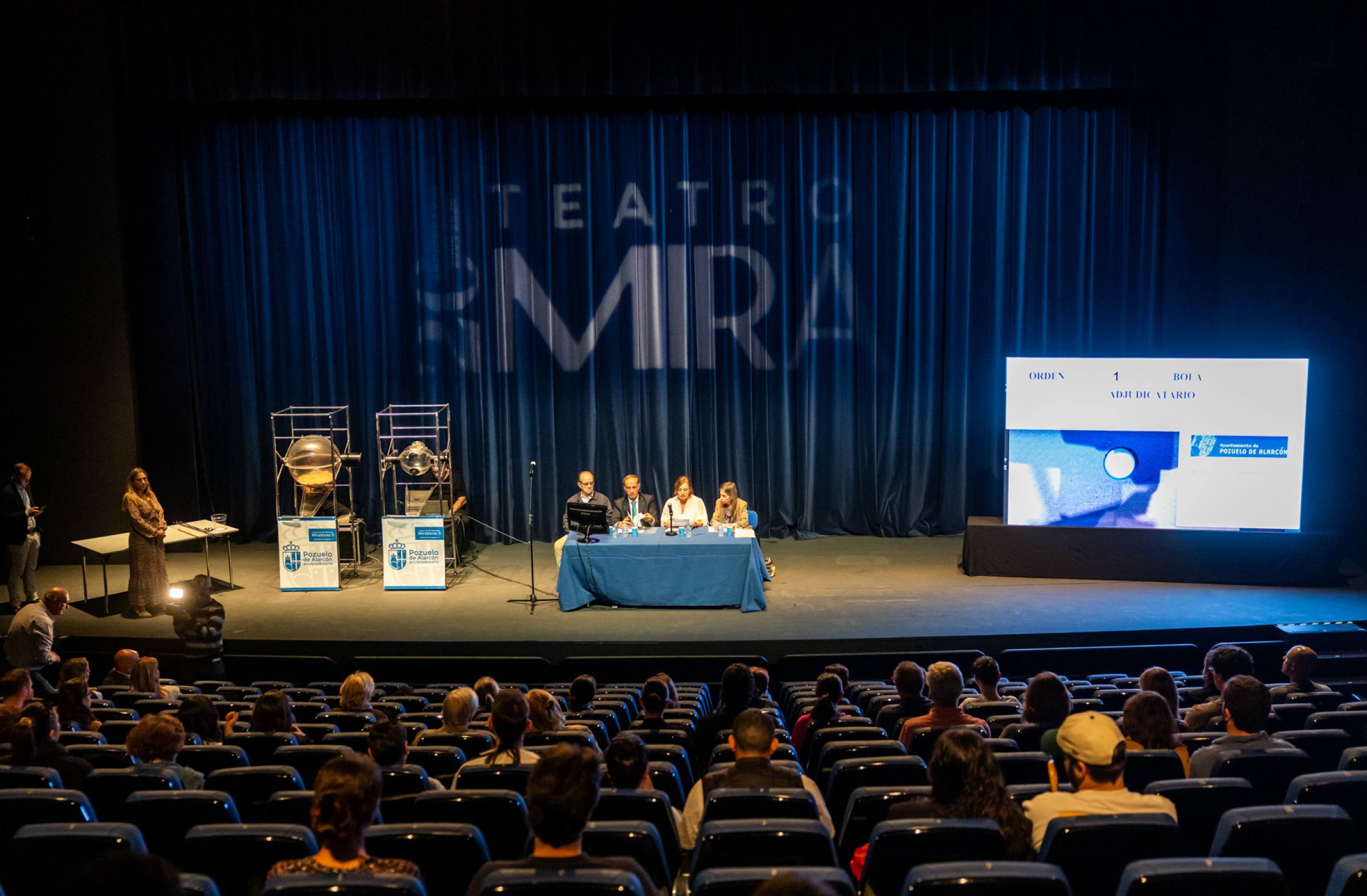 
                                                    Adjudicadas las viviendas municipales de Pozuelo para jóvenes en Miradores II 