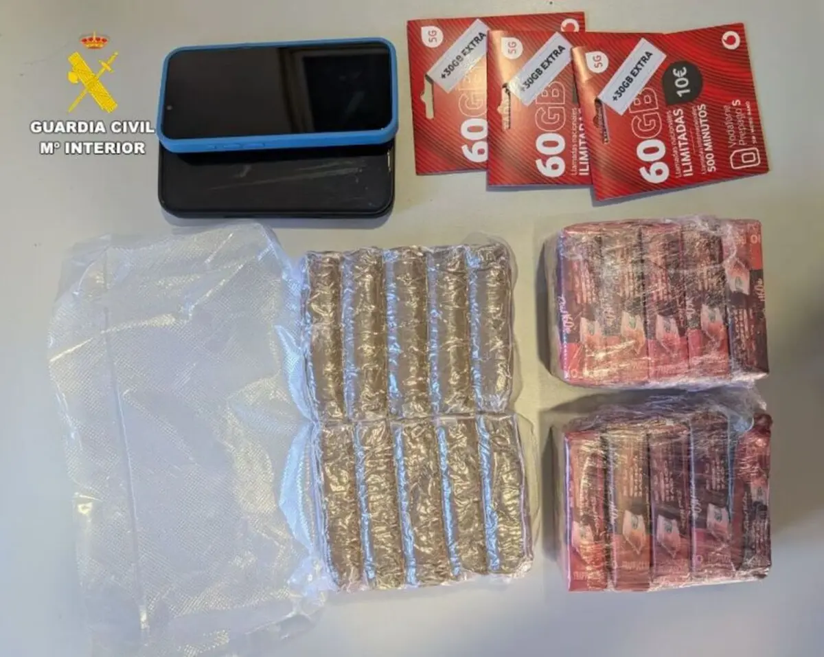 Detenido un joven de Pozuelo con cerca de dos kilos de hachís ocultos en el coche 