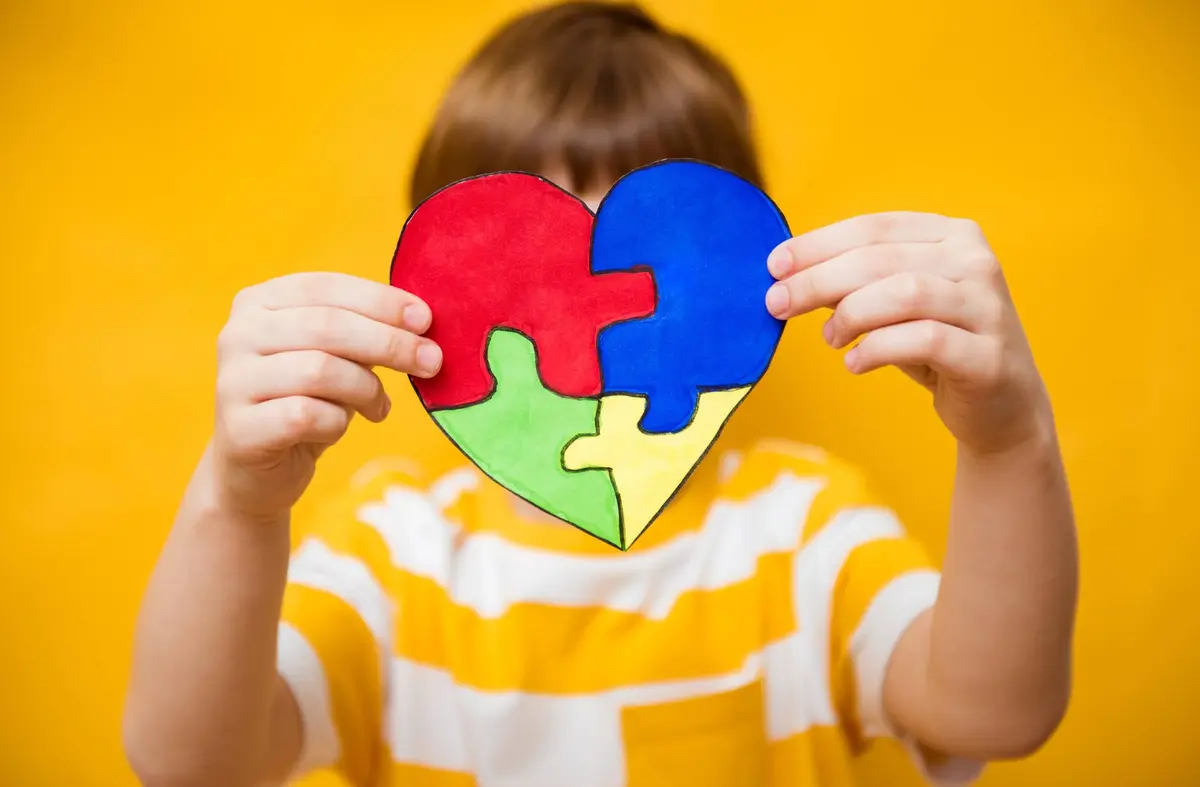 Pozuelo conmemora el Día Mundial del Autismo con talleres y conferencias para las familias