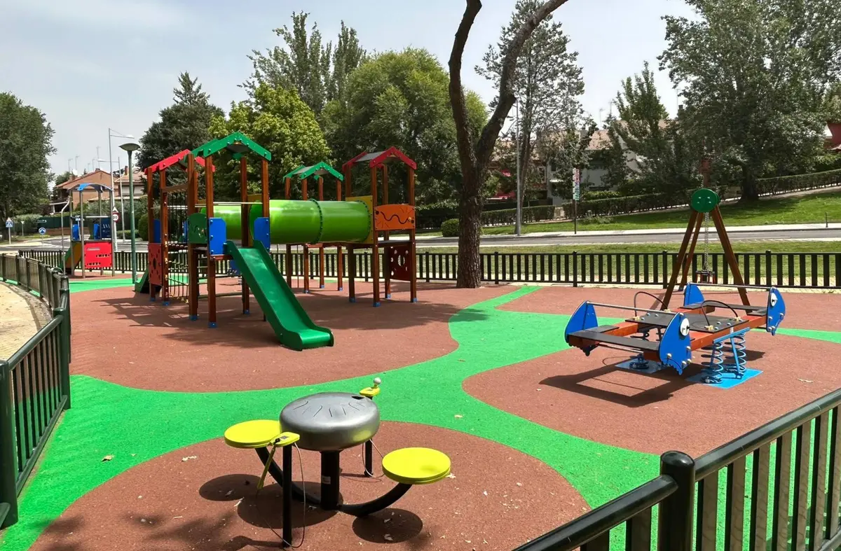              Pozuelo inicia la renovación de 15 parques infantiles y la creación de uno nuevo por 1,6 millones de euros