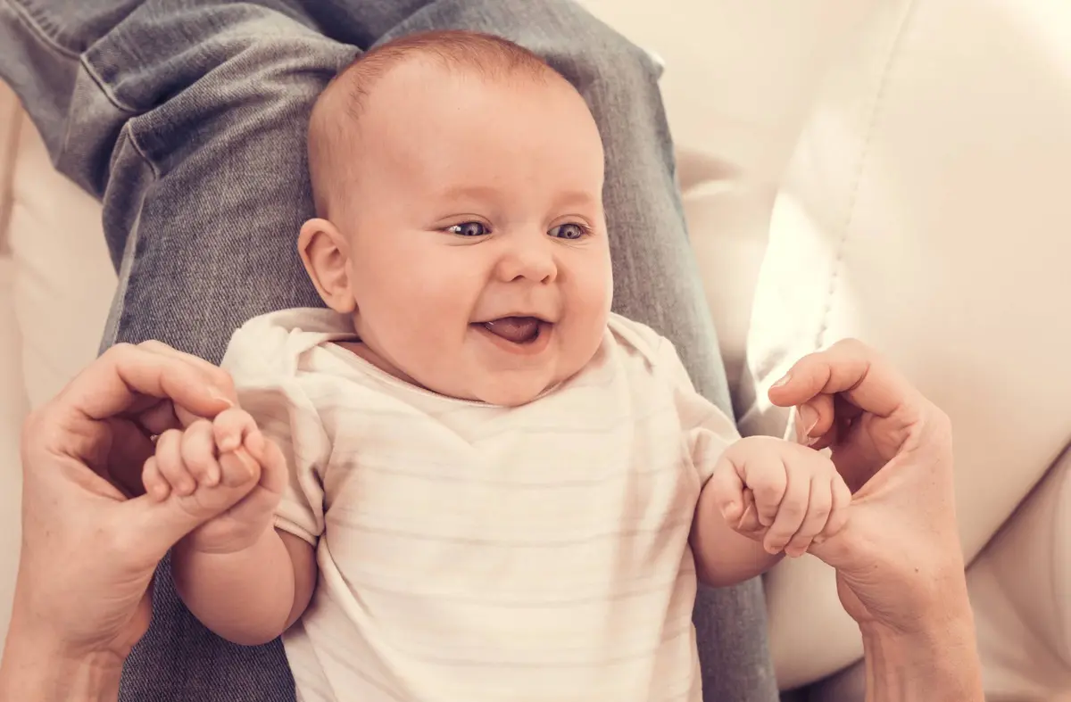   Pozuelo abre el plazo de solicitud para las ayudas a los nacidos, adoptados o acogidos en el primer cuatrimestre del año