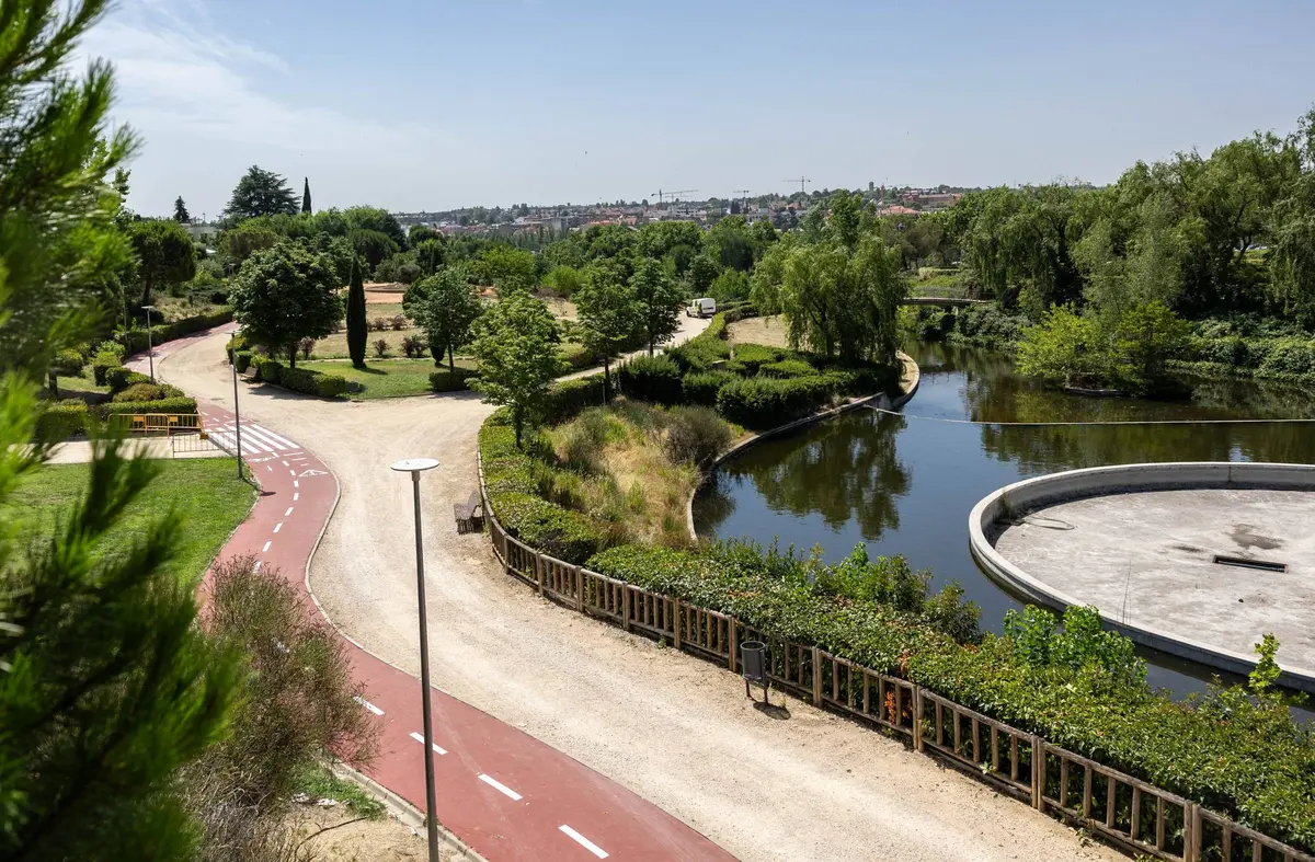 
                                Pozuelo invertirá más de 450.000 euros para mejorar el Parque de Las Cárcavas                                    