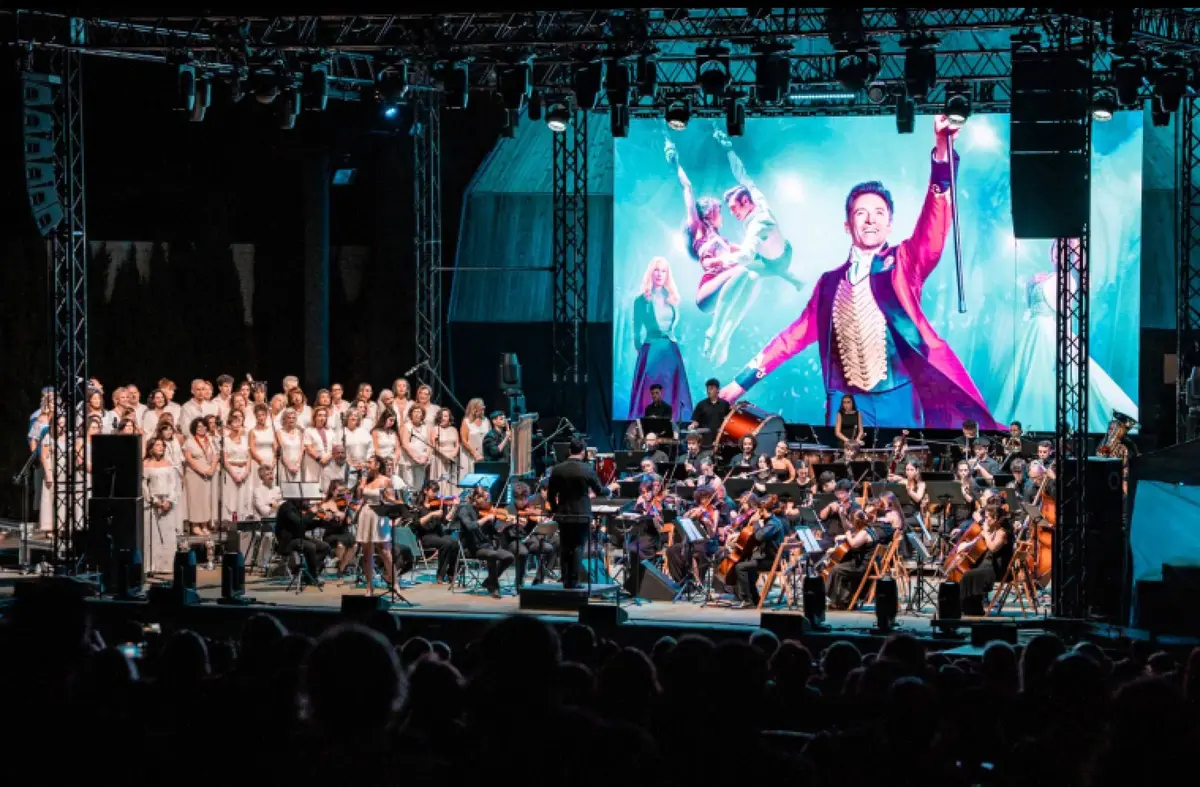 Los 'Veranos de Pozuelo' llegan a su fin con teatro infantil y un concierto a la luz de más de mil velas