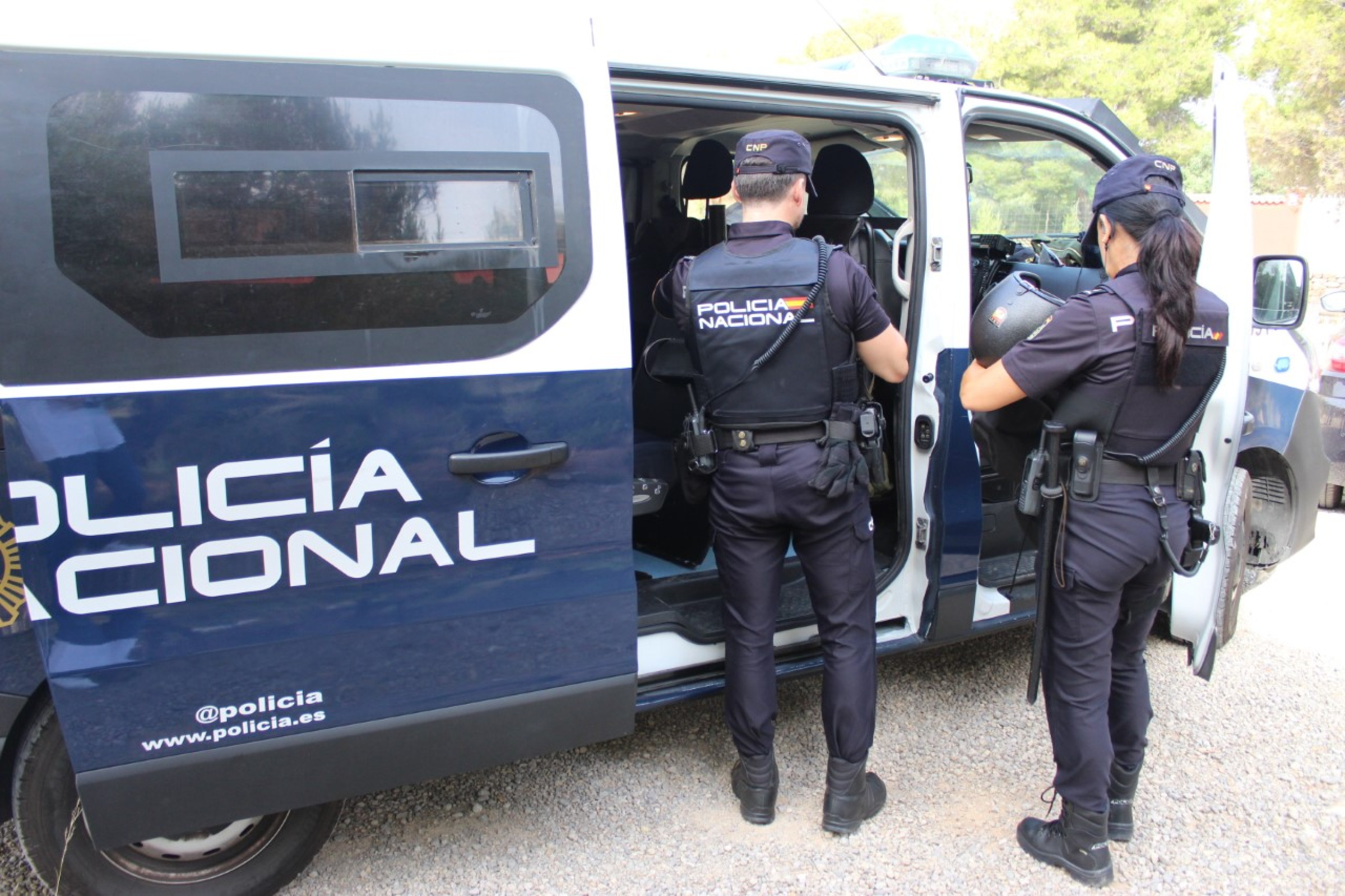 
                                                    Detenido un hombre en Pozuelo por causar reiteradamente daños en vehículos estacionados 