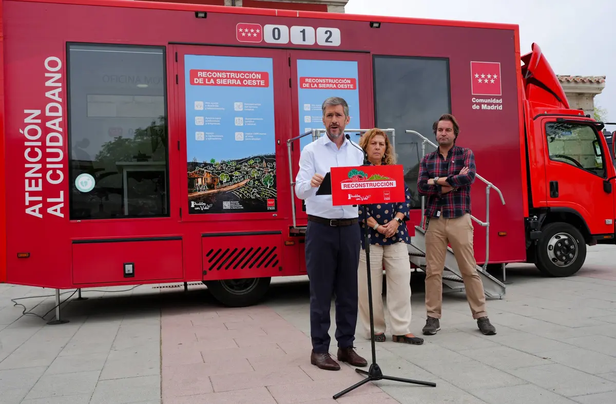     La Comunidad de Madrid informa sobre las ayudas a los afectados por el incendio de la Sierra Oeste