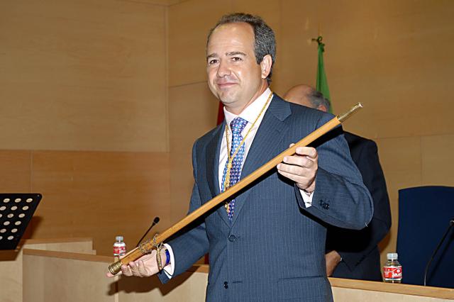 
                                                    El TSJM embargará los bienes de Arturo González Panero
