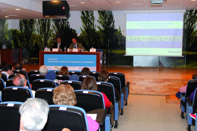 El Ayuntamiento organiza una Jornada para recomendar la práctica de hábitos alimenticios