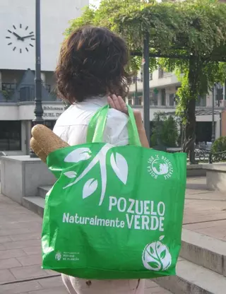 ¡Consigue tu bolsa reutilizable y contribuirás a respetar y cuidar del Medio Ambiente!