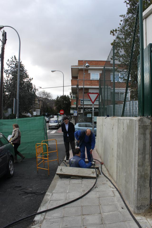 
                                                    Mejoras para el tráfico peatonal y de vehículos en la calle Portugalete