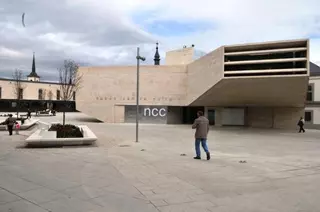 Inaugurada la nueva plaza del Padre Vallet y sus nuevas instalaciones