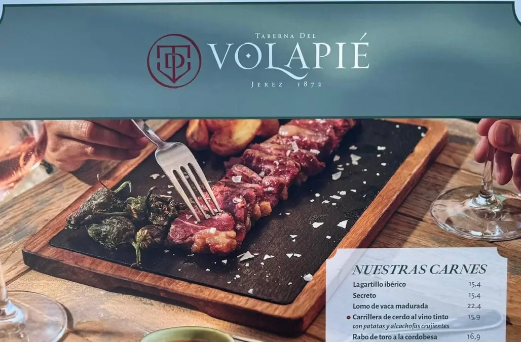 COCINERO / O AYUDANTE DE COCINERO 