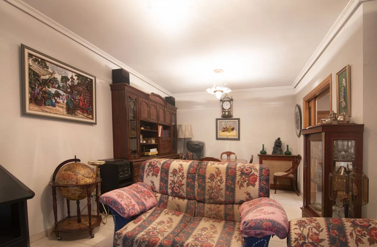 CHALET INDIVIDUAL CON PISCINA EN VALDEMORILLO