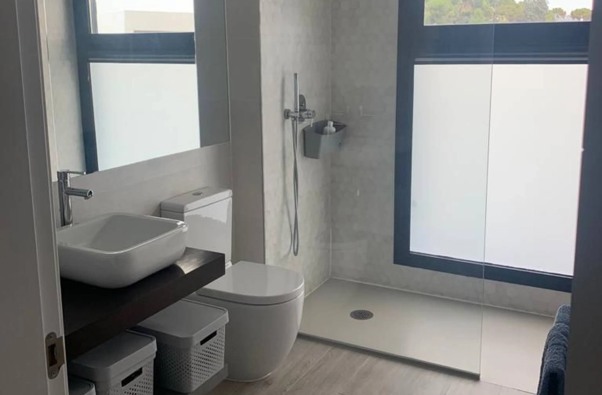 CHALET INDIVIDUAL CON PISCINA EN VALDEMORILLO