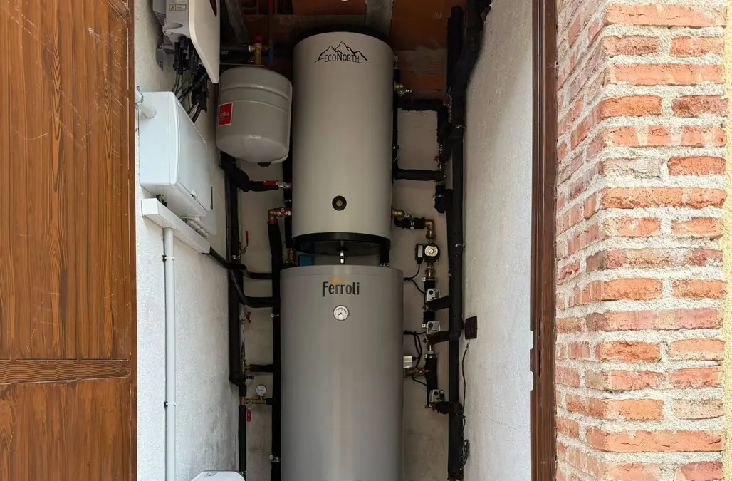 ¿FRÍO EN TU HOGAR?☀️ En MERIDIONAL RENOVABLES, somos t