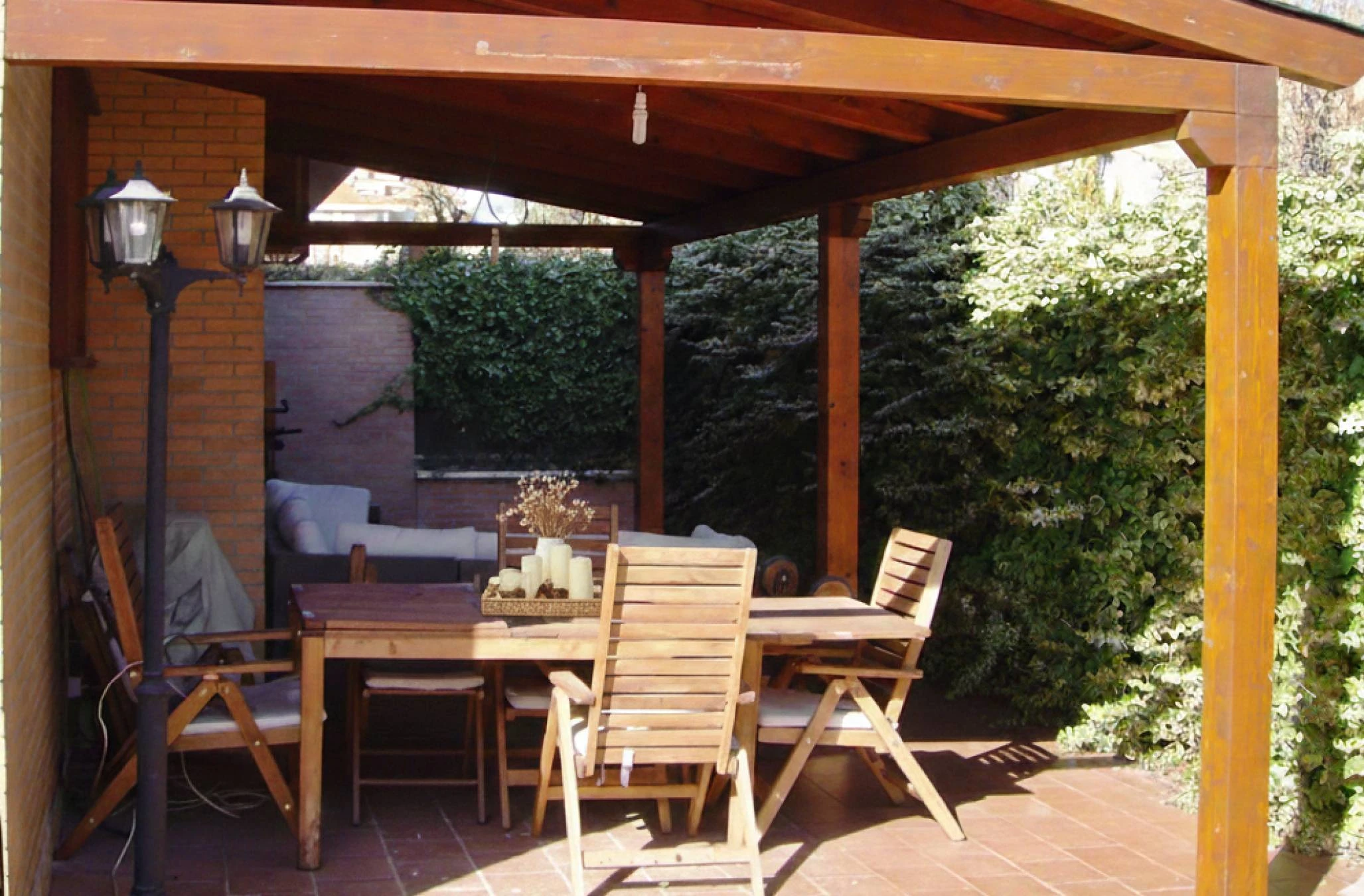 Se necesita conductor de camión