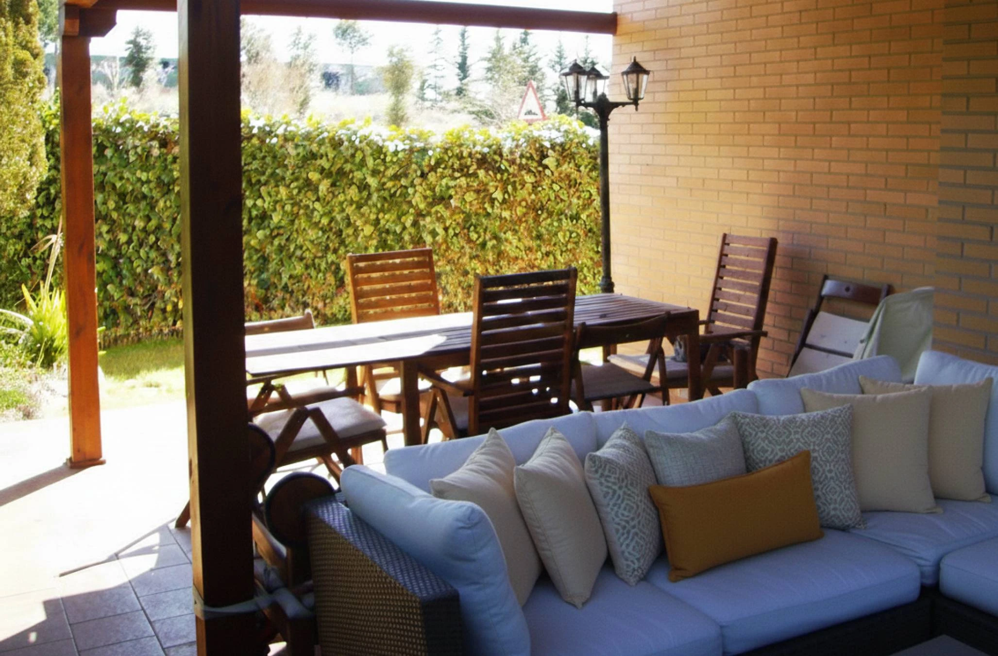 Se necesita conductor de camión